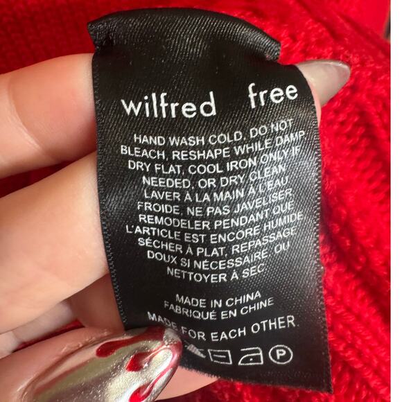 Aritzia Wilfred Free Harper Sweater Merino Wool Turtleneck Bright Red Size Small - Picture 11 of 13